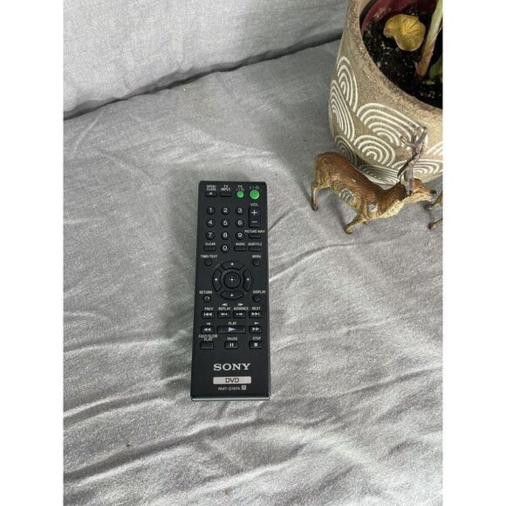 Original‎ Sony RMT-D197A DVD Remote Control